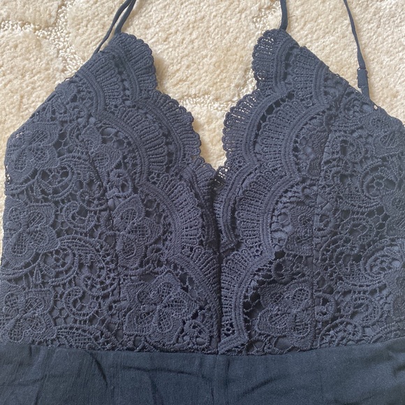 Backless Romper - Picture 2 of 3